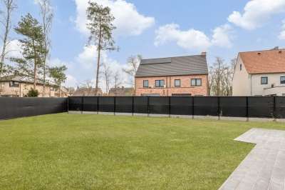 een vrijstaande eengezinswoning