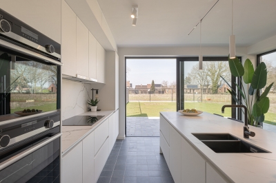 Unieke landelijk moderne CO&sup2; neutrale A+ villa op toplocatie