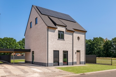 Volledig onderkeldere CO&sup2; neutrale A+ villa met 4 slpk