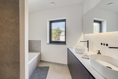 Unieke, moderne CO₂-neutrale A+ villa op topligging