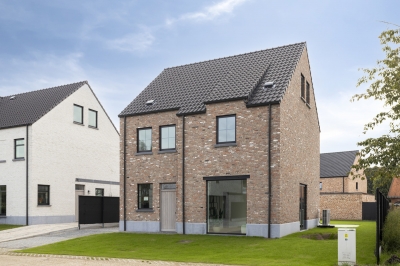 Landelijk moderne CO&sup2; neutrale A+ villa op toplocatie.