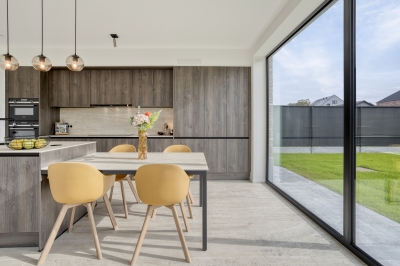 Landelijk moderne CO&sup2; neutrale A+ villa op toplocatie.