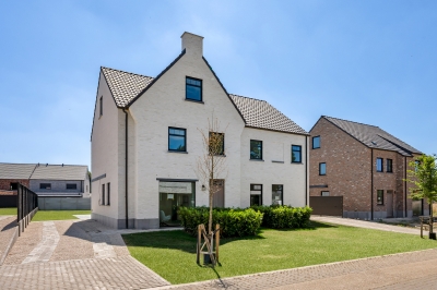 Landelijk moderne CO&sup2; neutrale A+ villa