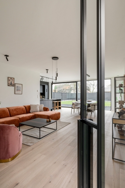 Nieuwe A+ villa volledig onderkelderd