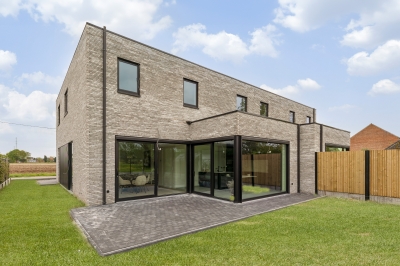 Bouwen van 2 BEN-woningen