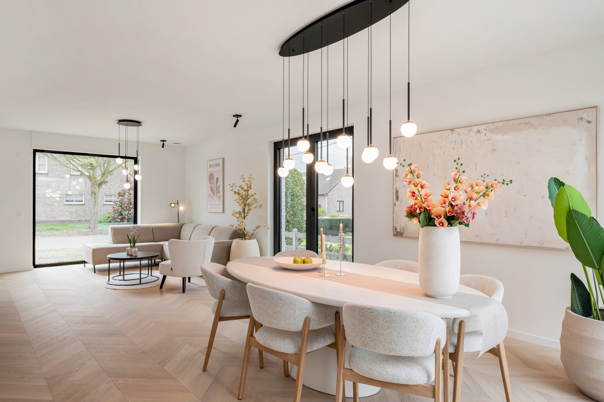 Unieke landelijk moderne CO&sup2; neutrale A+ villa met 5 slpk